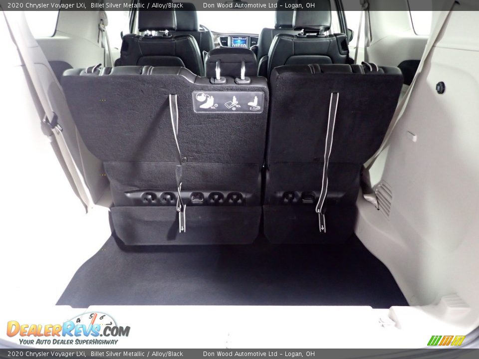 2020 Chrysler Voyager LXi Billet Silver Metallic / Alloy/Black Photo #9