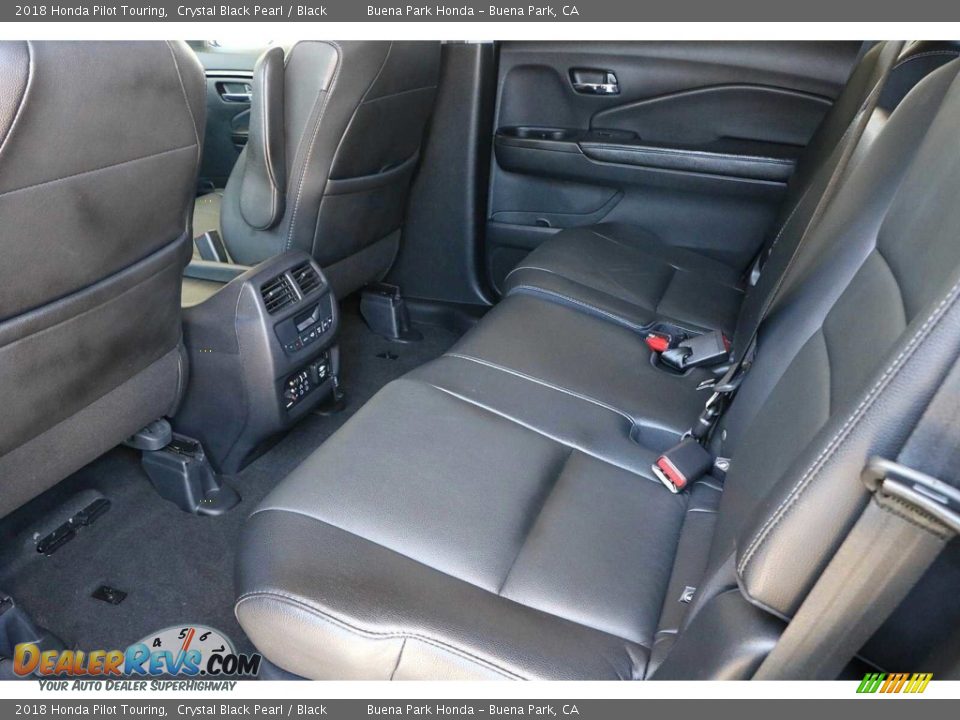 Rear Seat of 2018 Honda Pilot Touring Photo #15