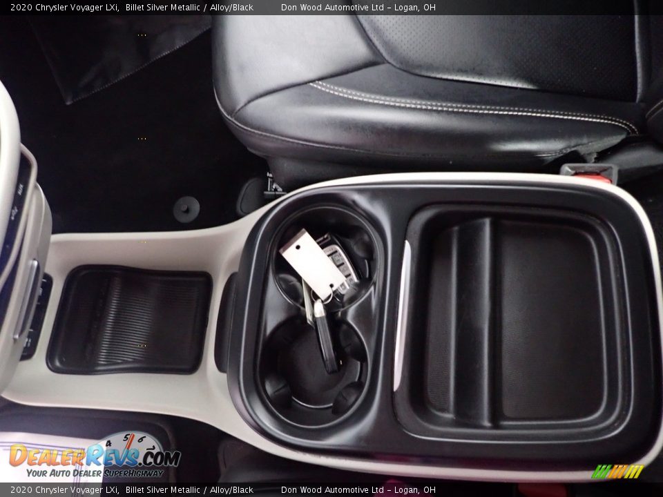 2020 Chrysler Voyager LXi Billet Silver Metallic / Alloy/Black Photo #20