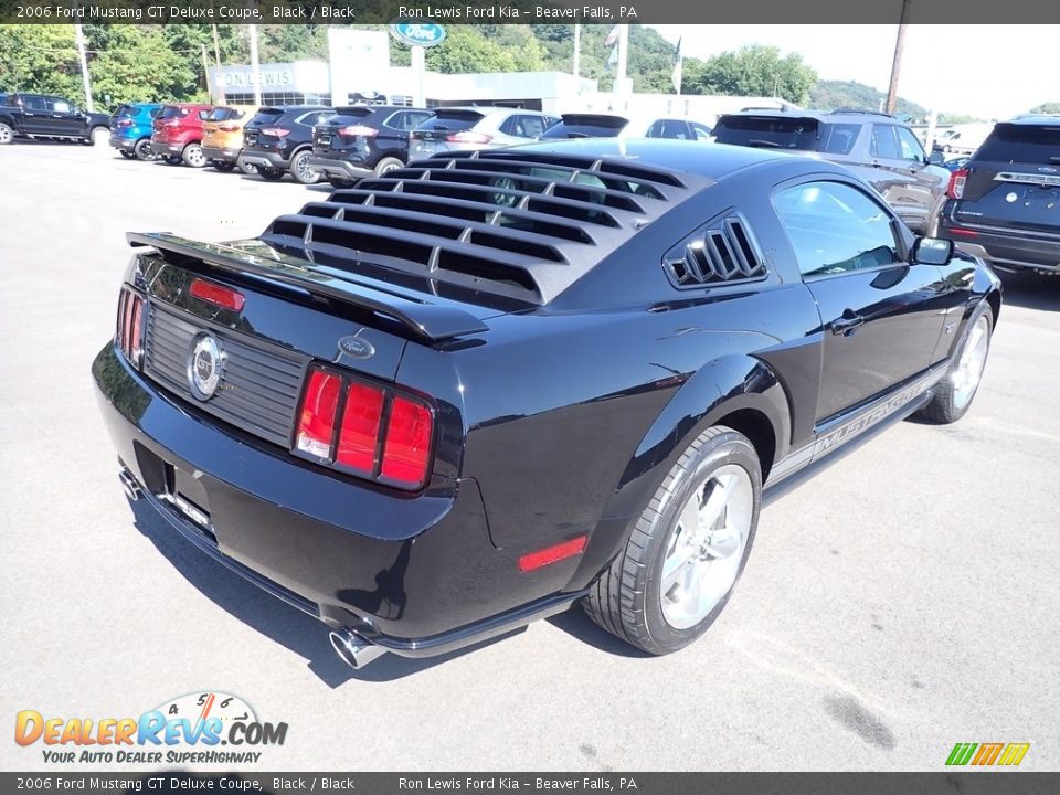 2006 Ford Mustang GT Deluxe Coupe Black / Black Photo #8