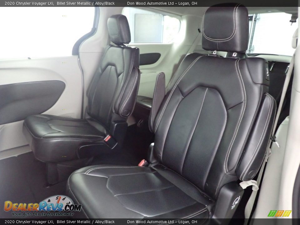 2020 Chrysler Voyager LXi Billet Silver Metallic / Alloy/Black Photo #23
