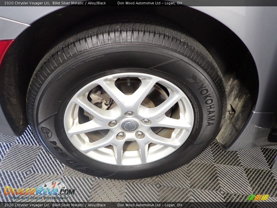2020 Chrysler Voyager LXi Billet Silver Metallic / Alloy/Black Photo #31