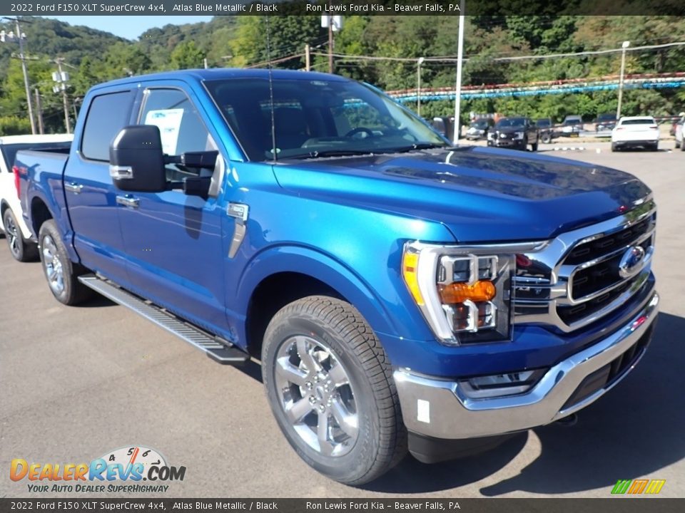 2022 Ford F150 XLT SuperCrew 4x4 Atlas Blue Metallic / Black Photo #2