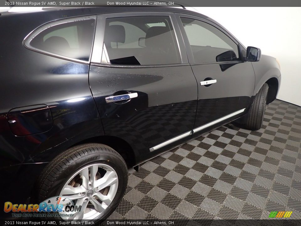 2013 Nissan Rogue SV AWD Super Black / Black Photo #19