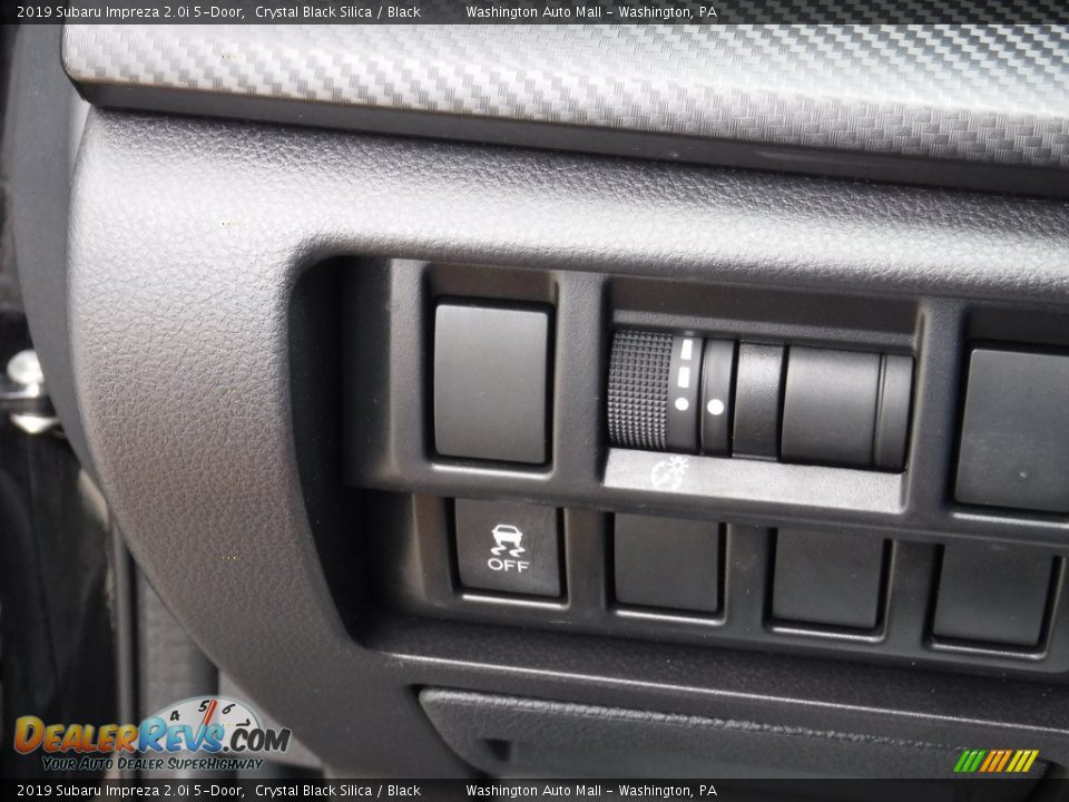 2019 Subaru Impreza 2.0i 5-Door Crystal Black Silica / Black Photo #14