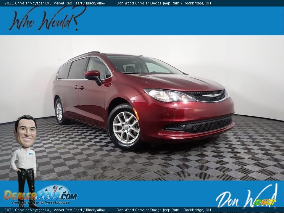 2021 Chrysler Voyager LXI Velvet Red Pearl / Black/Alloy Photo #1