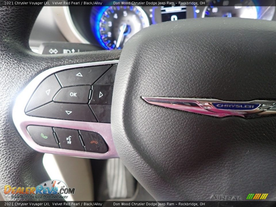 2021 Chrysler Voyager LXI Steering Wheel Photo #16