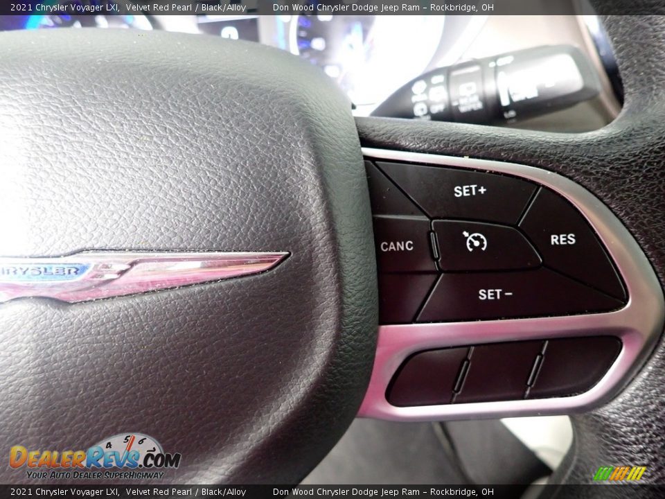 2021 Chrysler Voyager LXI Steering Wheel Photo #17