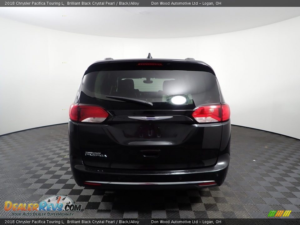 2018 Chrysler Pacifica Touring L Brilliant Black Crystal Pearl / Black/Alloy Photo #7