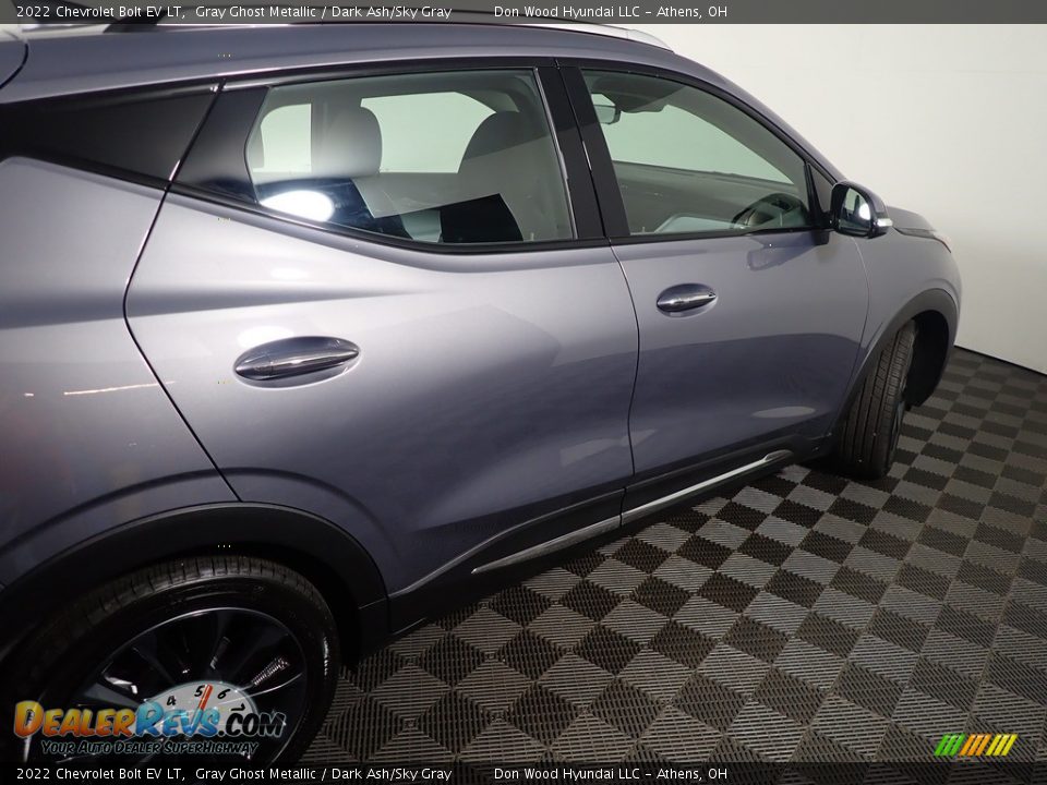 2022 Chevrolet Bolt EV LT Gray Ghost Metallic / Dark Ash/Sky Gray Photo #20
