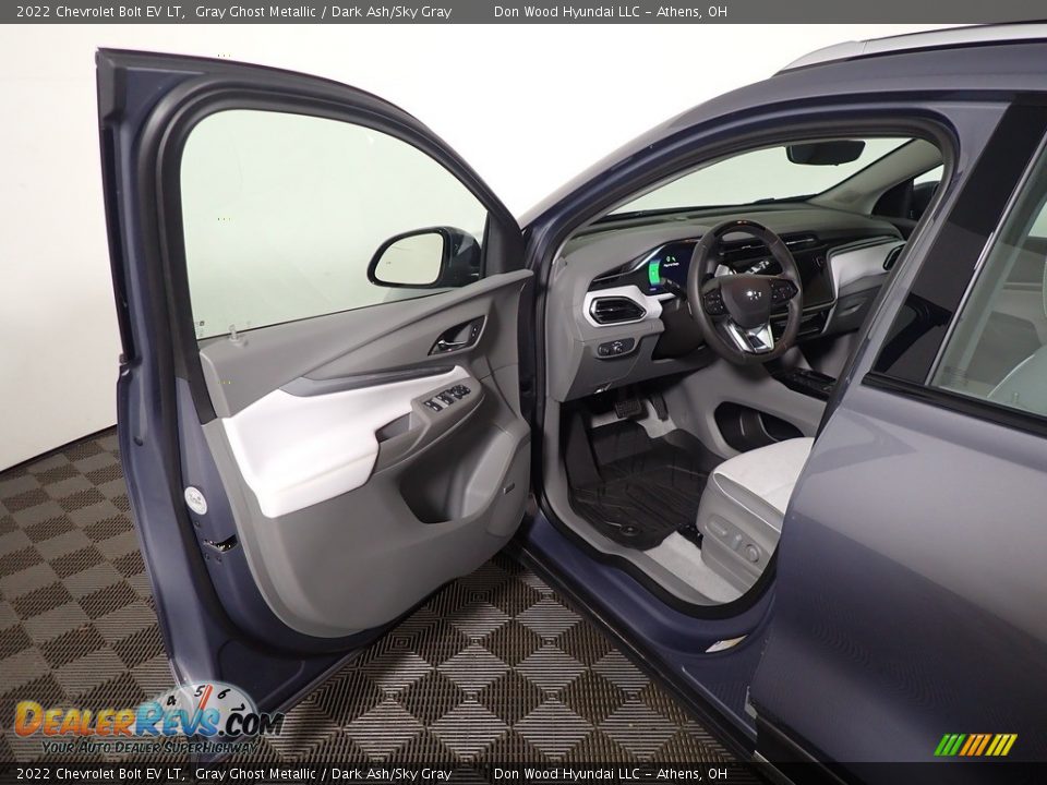 Front Seat of 2022 Chevrolet Bolt EV LT Photo #21
