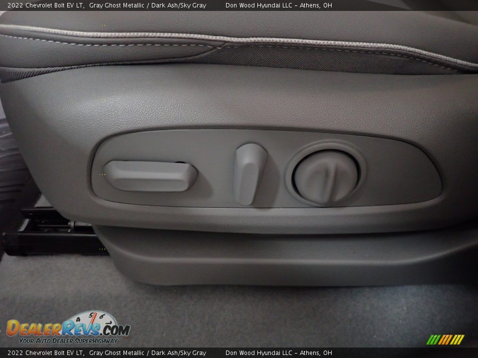2022 Chevrolet Bolt EV LT Gray Ghost Metallic / Dark Ash/Sky Gray Photo #24