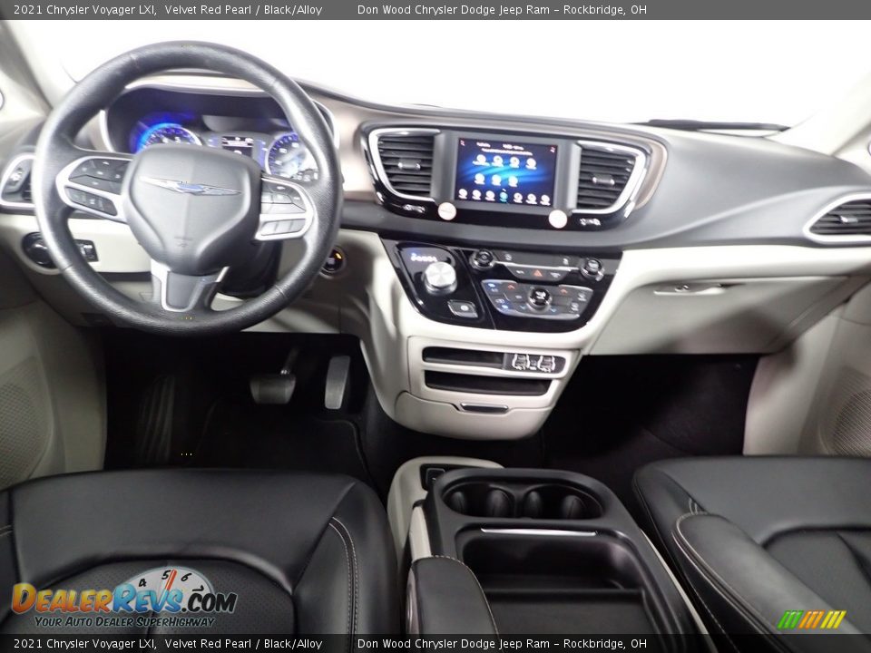 Dashboard of 2021 Chrysler Voyager LXI Photo #26