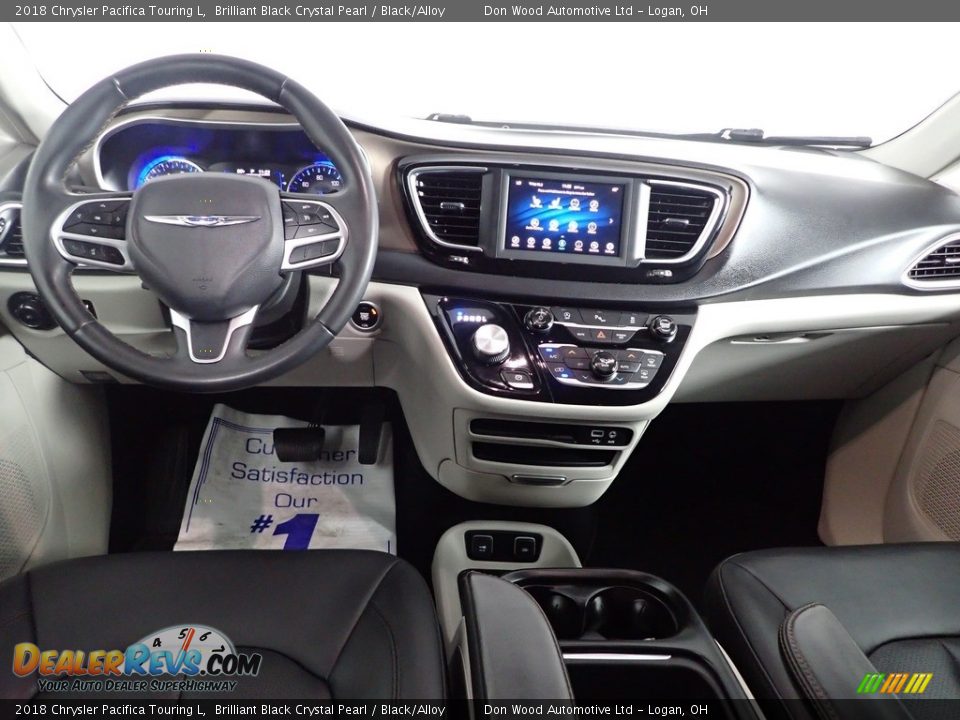 2018 Chrysler Pacifica Touring L Brilliant Black Crystal Pearl / Black/Alloy Photo #25