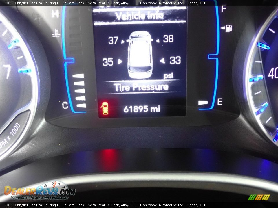 2018 Chrysler Pacifica Touring L Brilliant Black Crystal Pearl / Black/Alloy Photo #32