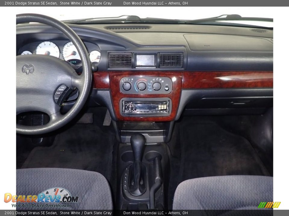 2001 Dodge Stratus SE Sedan Stone White / Dark Slate Gray Photo #20