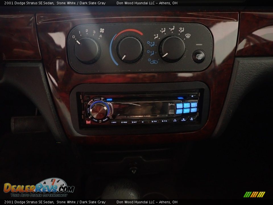 2001 Dodge Stratus SE Sedan Stone White / Dark Slate Gray Photo #21