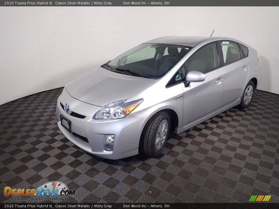 2010 Toyota Prius Hybrid III Classic Silver Metallic / Misty Gray Photo #9