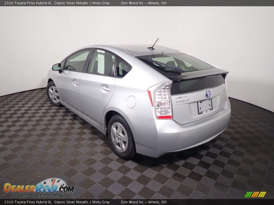 2010 Toyota Prius Hybrid III Classic Silver Metallic / Misty Gray Photo #11