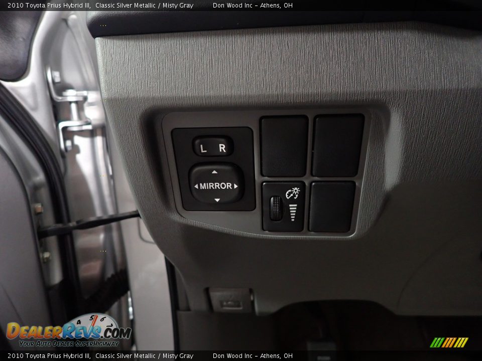 2010 Toyota Prius Hybrid III Classic Silver Metallic / Misty Gray Photo #28