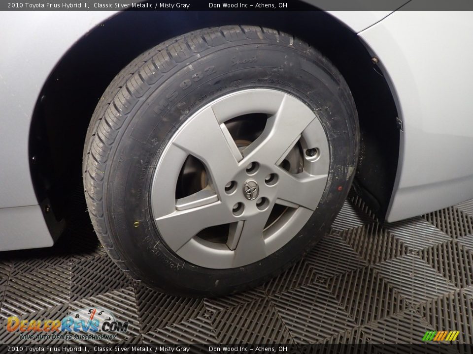 2010 Toyota Prius Hybrid III Classic Silver Metallic / Misty Gray Photo #31