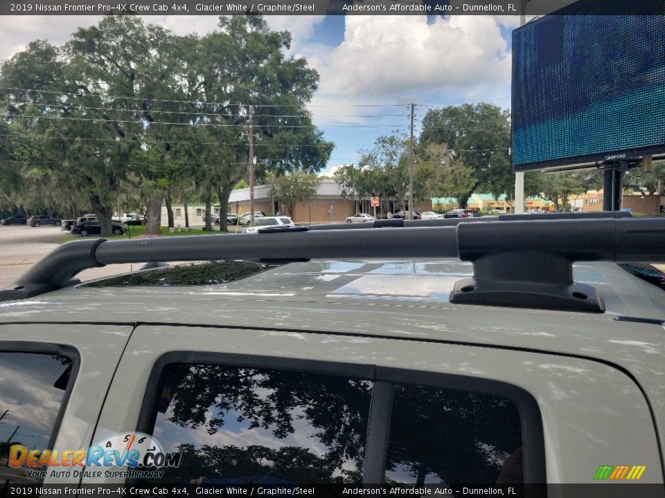2019 Nissan Frontier Pro-4X Crew Cab 4x4 Glacier White / Graphite/Steel Photo #11