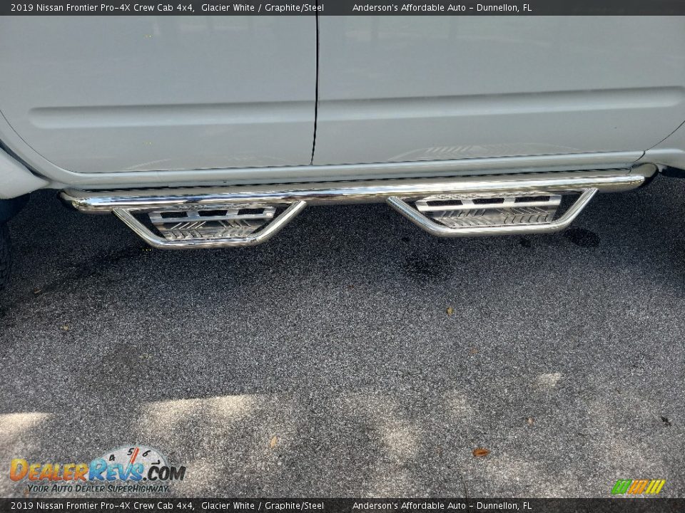 2019 Nissan Frontier Pro-4X Crew Cab 4x4 Glacier White / Graphite/Steel Photo #14