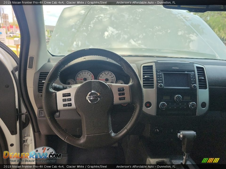 Dashboard of 2019 Nissan Frontier Pro-4X Crew Cab 4x4 Photo #19