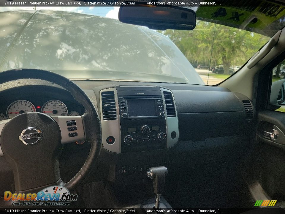 2019 Nissan Frontier Pro-4X Crew Cab 4x4 Glacier White / Graphite/Steel Photo #20