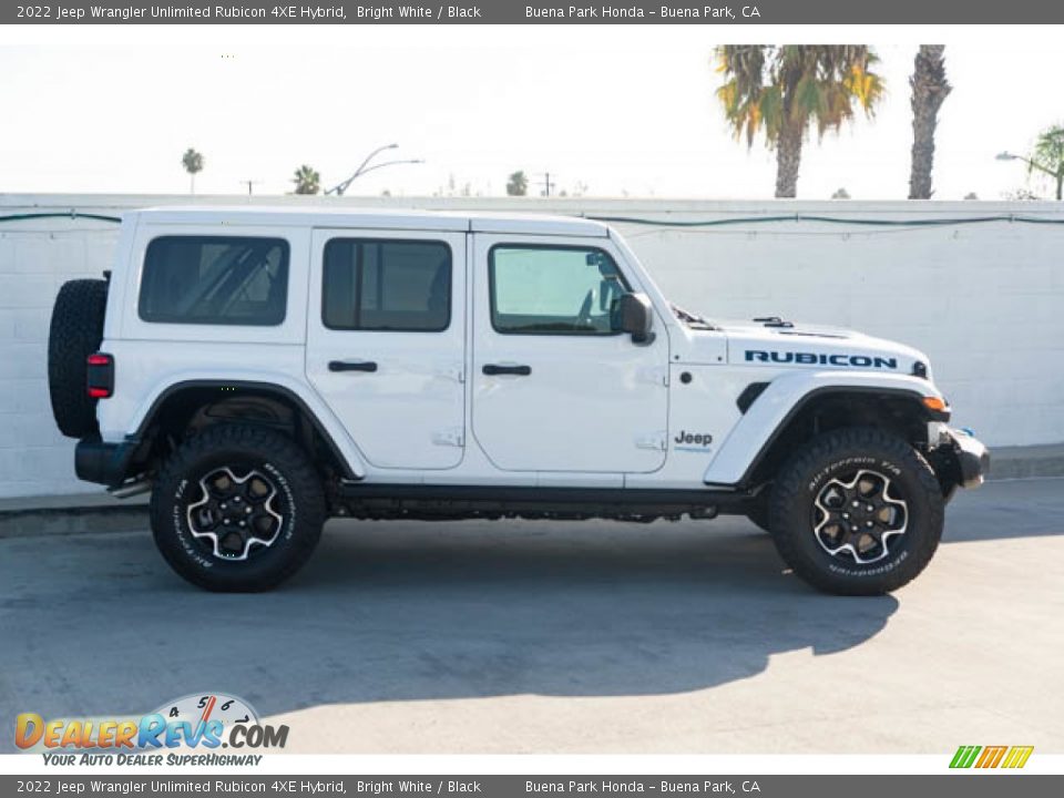 2022 Jeep Wrangler Unlimited Rubicon 4XE Hybrid Bright White / Black Photo #11