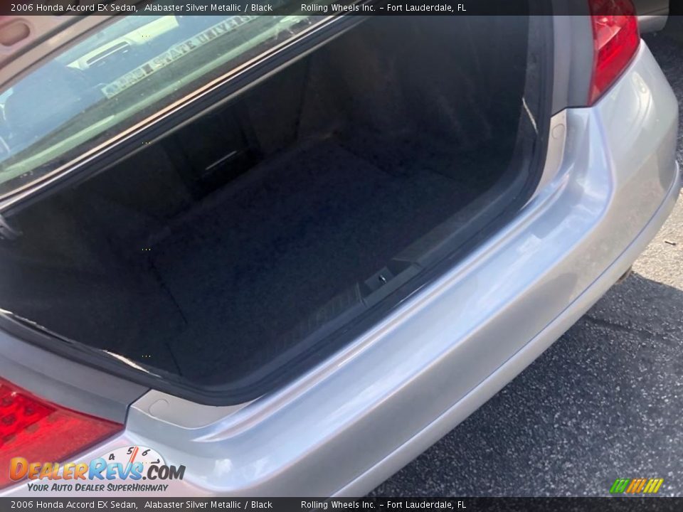 2006 Honda Accord EX Sedan Alabaster Silver Metallic / Black Photo #6