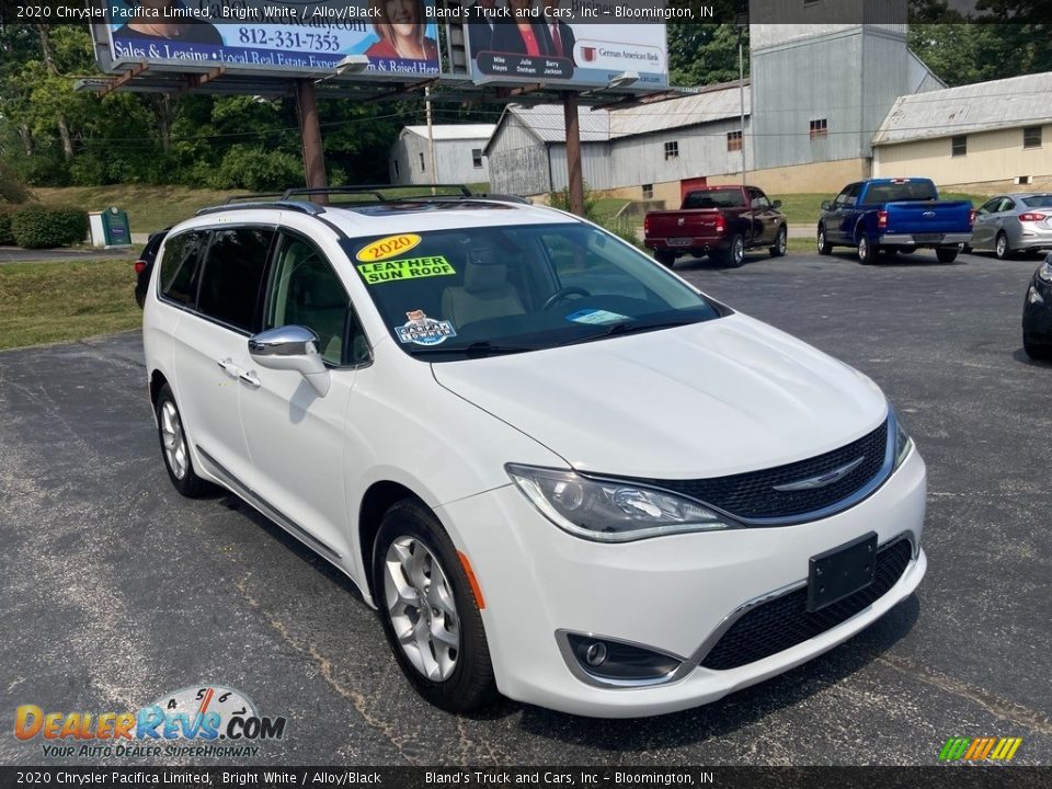 2020 Chrysler Pacifica Limited Bright White / Alloy/Black Photo #6