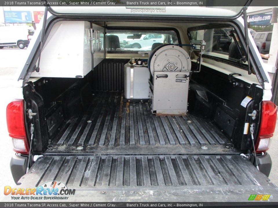 2018 Toyota Tacoma SR Access Cab Super White / Cement Gray Photo #26