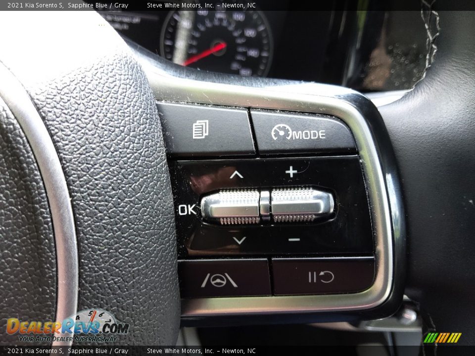 2021 Kia Sorento S Steering Wheel Photo #21