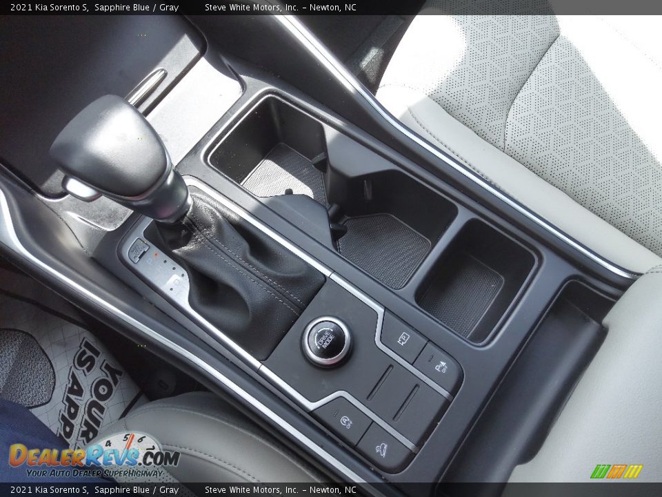 2021 Kia Sorento S Shifter Photo #28