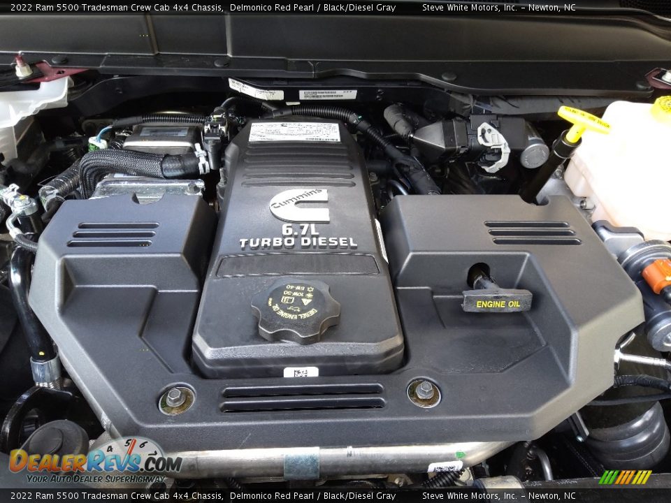 2022 Ram 5500 Tradesman Crew Cab 4x4 Chassis 6.7 Liter OHV 24-Valve Cummins Turbo-Diesel inline 6 Cylinder Engine Photo #12