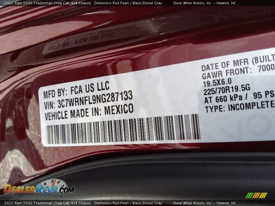 2022 Ram 5500 Tradesman Crew Cab 4x4 Chassis Delmonico Red Pearl / Black/Diesel Gray Photo #30