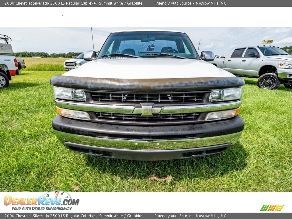 2000 Chevrolet Silverado 2500 LS Regular Cab 4x4 Summit White / Graphite Photo #11