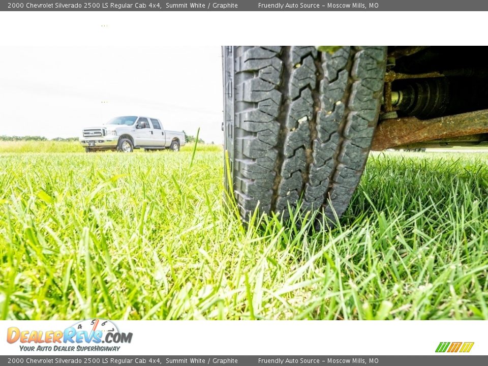 2000 Chevrolet Silverado 2500 LS Regular Cab 4x4 Summit White / Graphite Photo #21