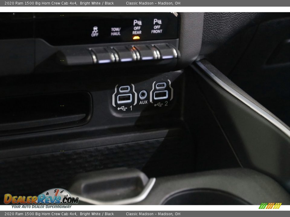 2020 Ram 1500 Big Horn Crew Cab 4x4 Bright White / Black Photo #16