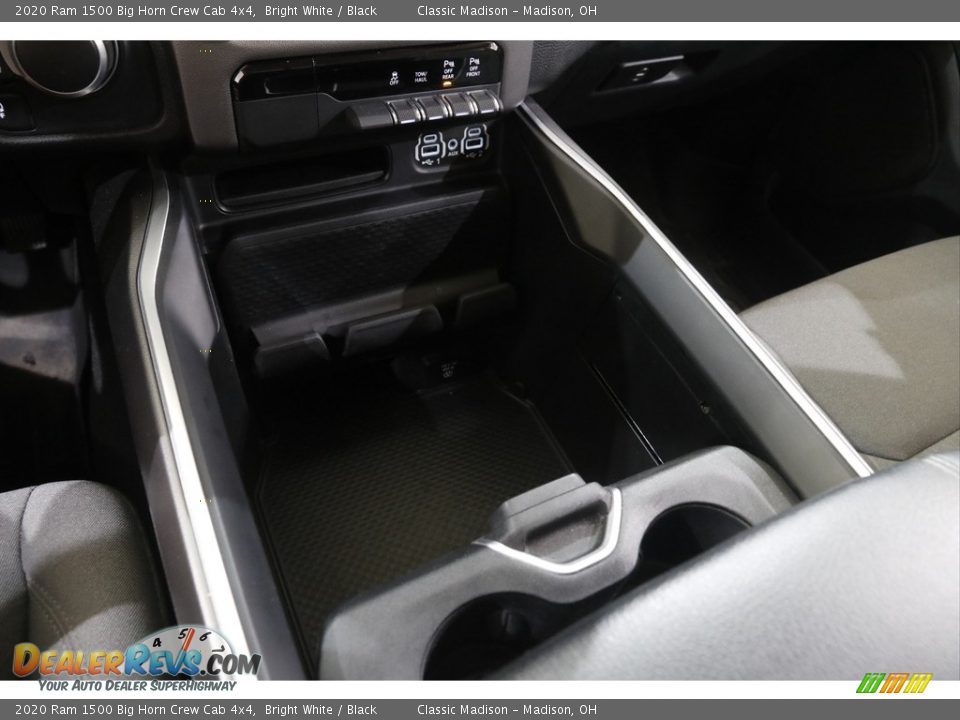 2020 Ram 1500 Big Horn Crew Cab 4x4 Bright White / Black Photo #18