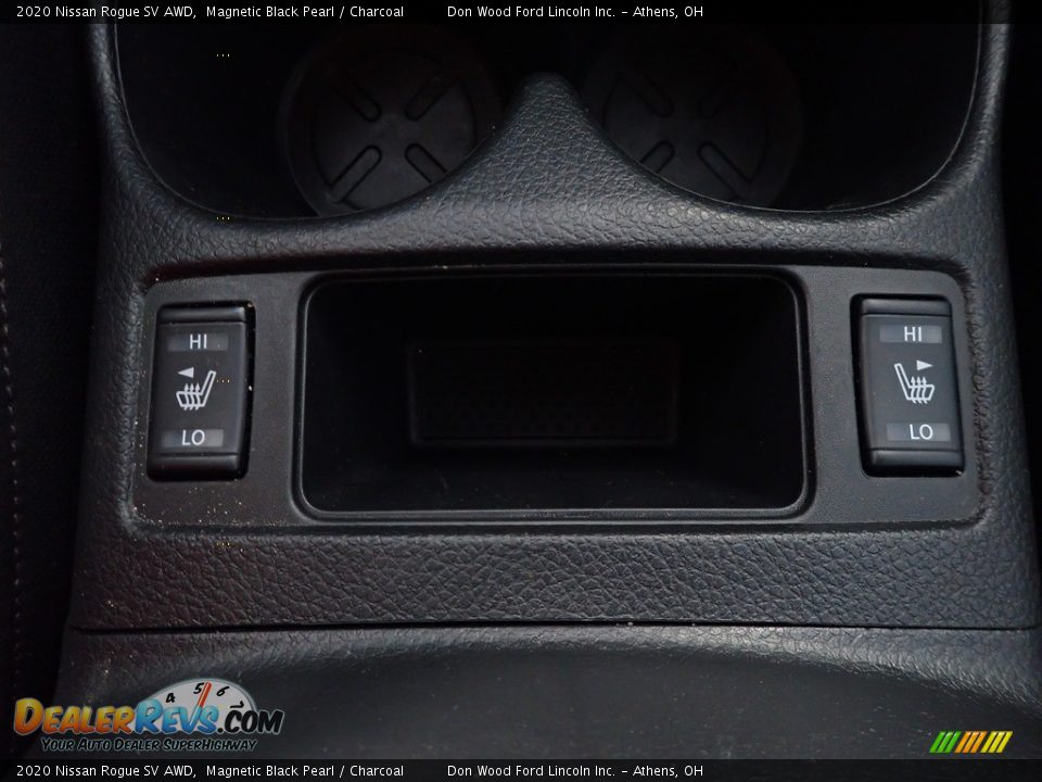 2020 Nissan Rogue SV AWD Magnetic Black Pearl / Charcoal Photo #2