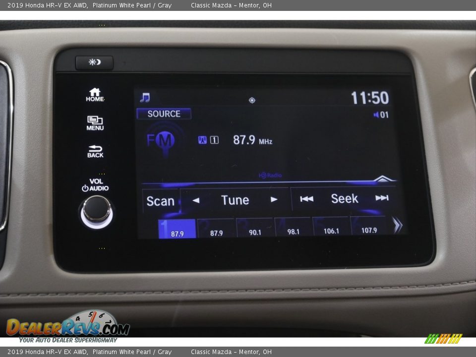 2019 Honda HR-V EX AWD Platinum White Pearl / Gray Photo #10