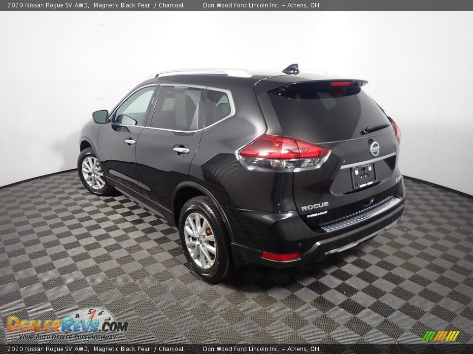 2020 Nissan Rogue SV AWD Magnetic Black Pearl / Charcoal Photo #13