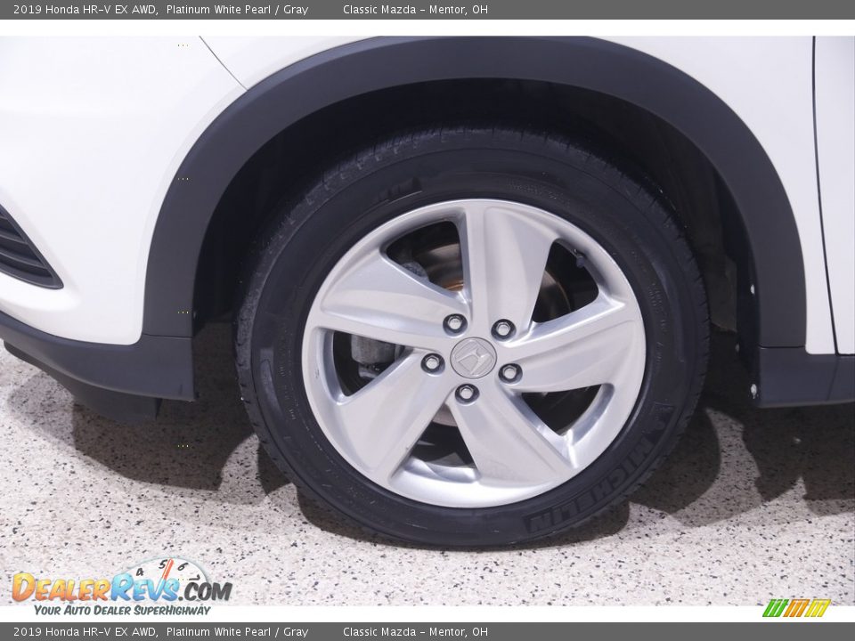2019 Honda HR-V EX AWD Platinum White Pearl / Gray Photo #19