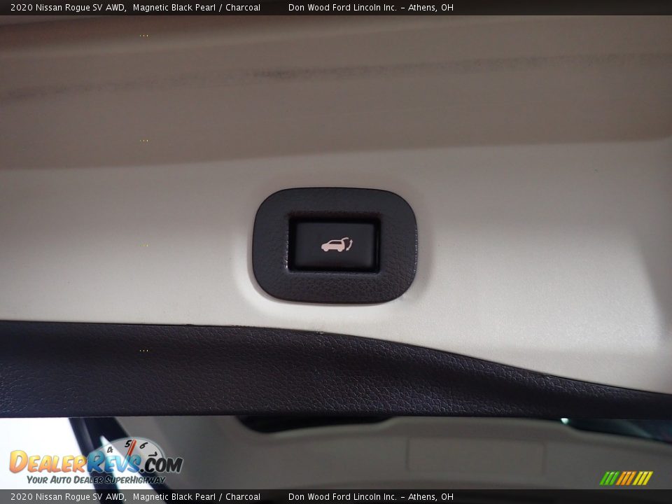 2020 Nissan Rogue SV AWD Magnetic Black Pearl / Charcoal Photo #16