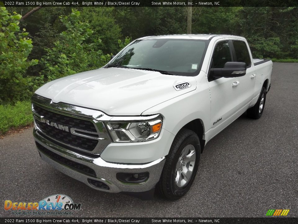 2022 Ram 1500 Big Horn Crew Cab 4x4 Bright White / Black/Diesel Gray Photo #2