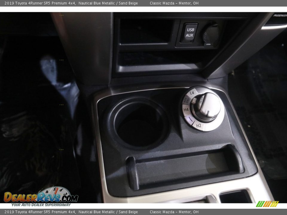 2019 Toyota 4Runner SR5 Premium 4x4 Nautical Blue Metallic / Sand Beige Photo #15