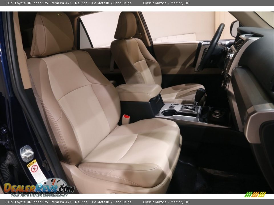 2019 Toyota 4Runner SR5 Premium 4x4 Nautical Blue Metallic / Sand Beige Photo #16