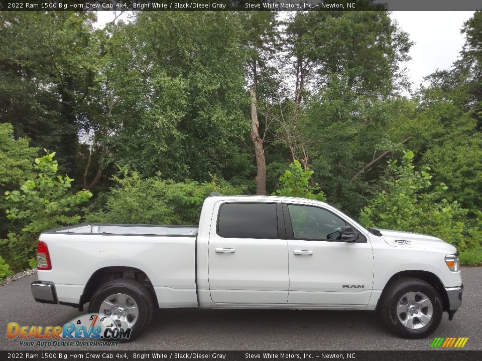 2022 Ram 1500 Big Horn Crew Cab 4x4 Bright White / Black/Diesel Gray Photo #5